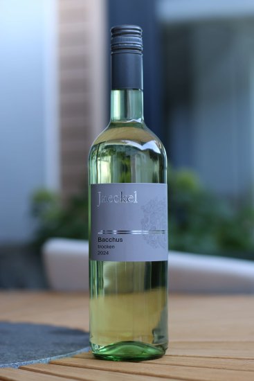 107 | 2024 | Bacchus trocken
