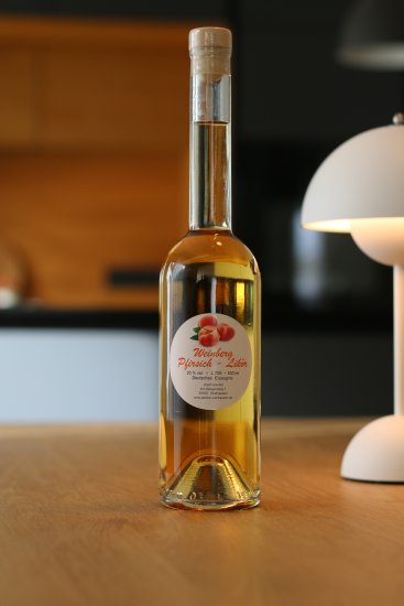 706 | Weinberg Pfirsich Likör